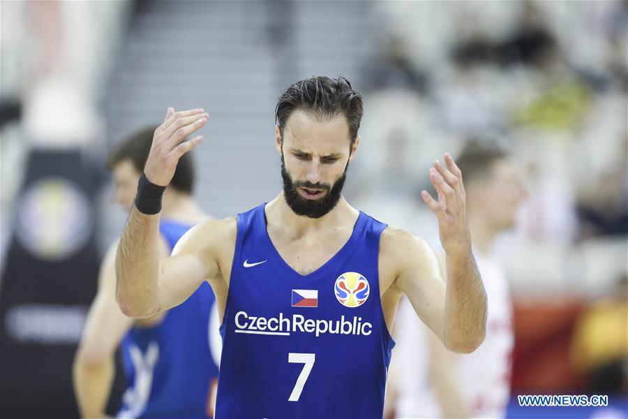 (SP)CHINA-SHANGHAI-BASKETBALL-FIBA WORLD CUP-CLASSIFICAITON GAMES 5-8-POL VS CZE(CN)