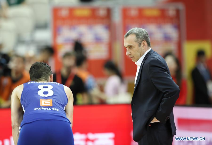 (SP)CHINA-SHANGHAI-BASKETBALL-FIBA WORLD CUP-CLASSIFICAITON GAMES 5-8-POL VS CZE(CN)
