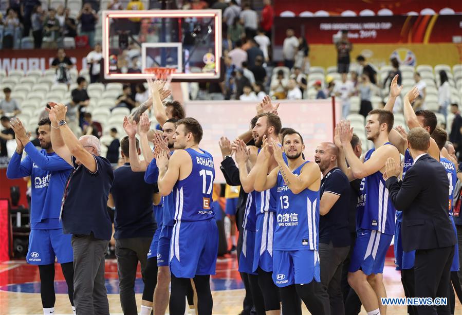 (SP)CHINA-SHANGHAI-BASKETBALL-FIBA WORLD CUP-CLASSIFICAITON GAMES 5-8-POL VS CZE(CN)