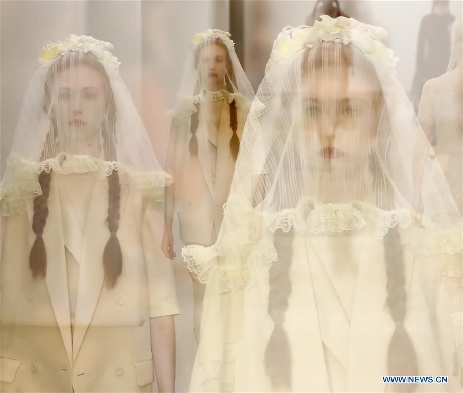 XINHUA PHOTOS OF THE DAY