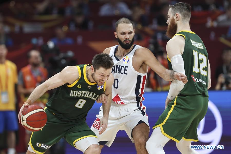 (SP)CHINA-BEIJING-BASKETBALL-FIBA WORLD CUP-FRA VS AUS (CN)