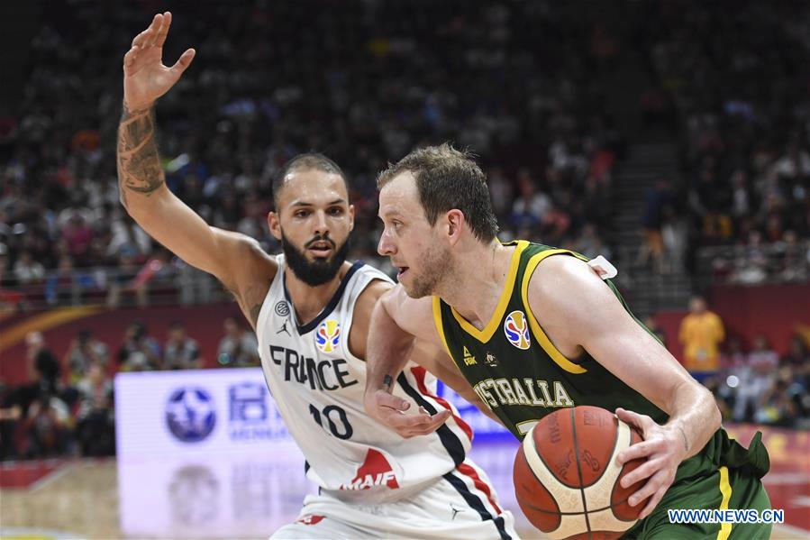 (SP)CHINA-BEIJING-BASKETBALL-FIBA WORLD CUP-FRA VS AUS (CN)