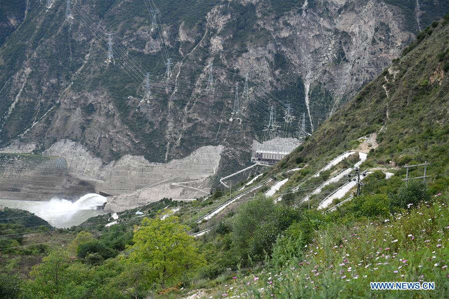 CHINA-SICHUAN-POVERTY ALLEVIATION-MOUNTAIN TUNNEL(CN)