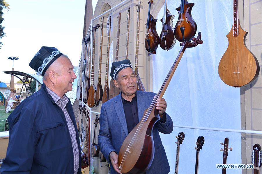 UZBEKISTAN-KOKAND-HANDICRAFTERS FESTIVAL