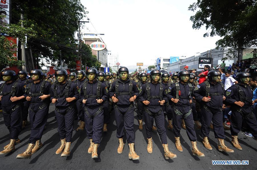 EL SALVADOR-SAN SALVADOR-INDEPENDENCE DAY-CELEBRATION