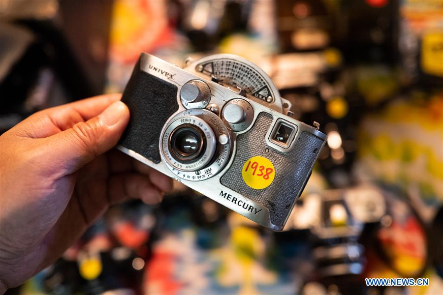 U.S.-LOS ANGELES-BARGAIN CAMERA SHOWS