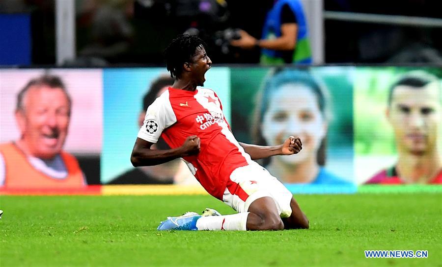 (SP)ITALY-MILAN-SOCCER-UEFA CHAMPIONS LEAGUE-INTER MILAN VS SLAVIA PRAGUE