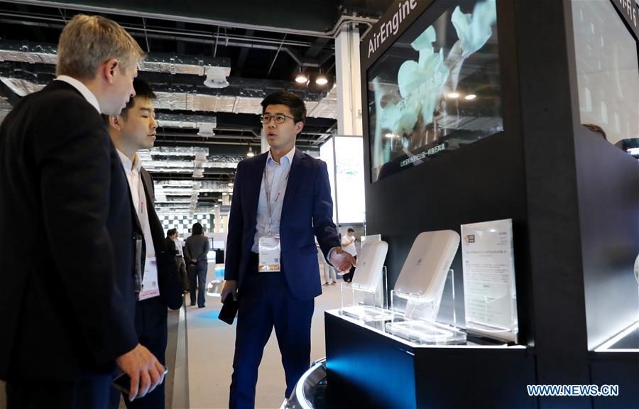 (SCI-TECH)CHINA-SHANGHAI-HUAWEI-CONNECT CONFERENCE(CN)