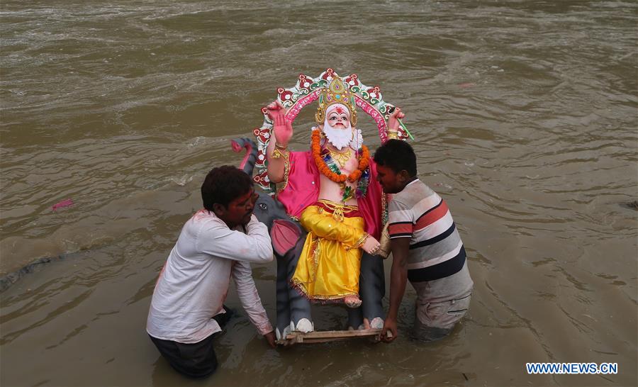 NEPAL-KATHMANDU-FESTIVAL-VISHWAKARMA