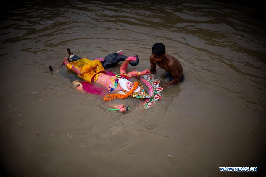 NEPAL-KATHMANDU-FESTIVAL-VISHWAKARMA