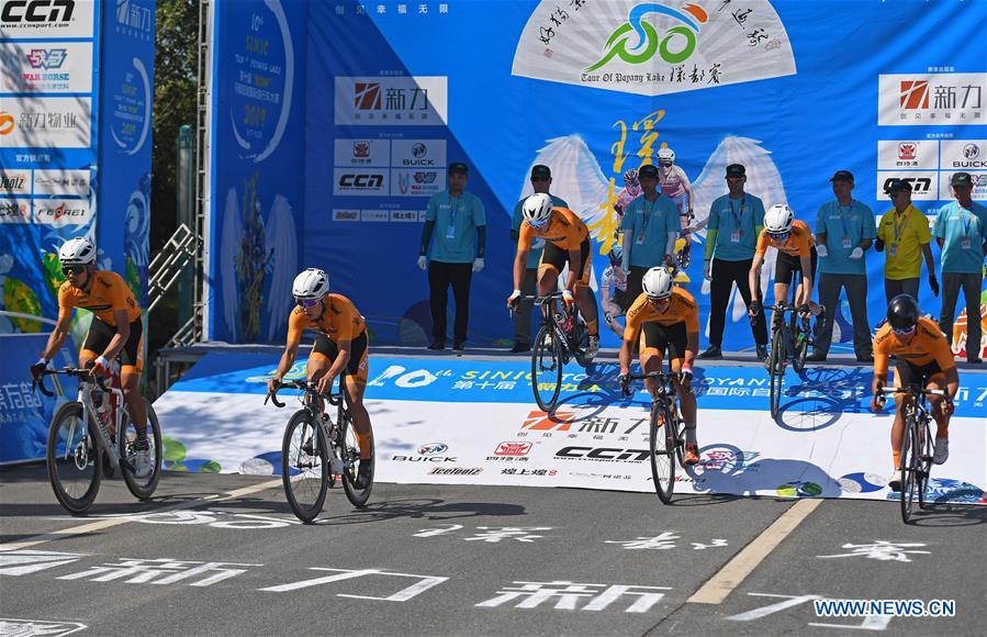 (SP)CHINA-XINYU-CYCLING-TOUR OF POYANG LAKE (CN)