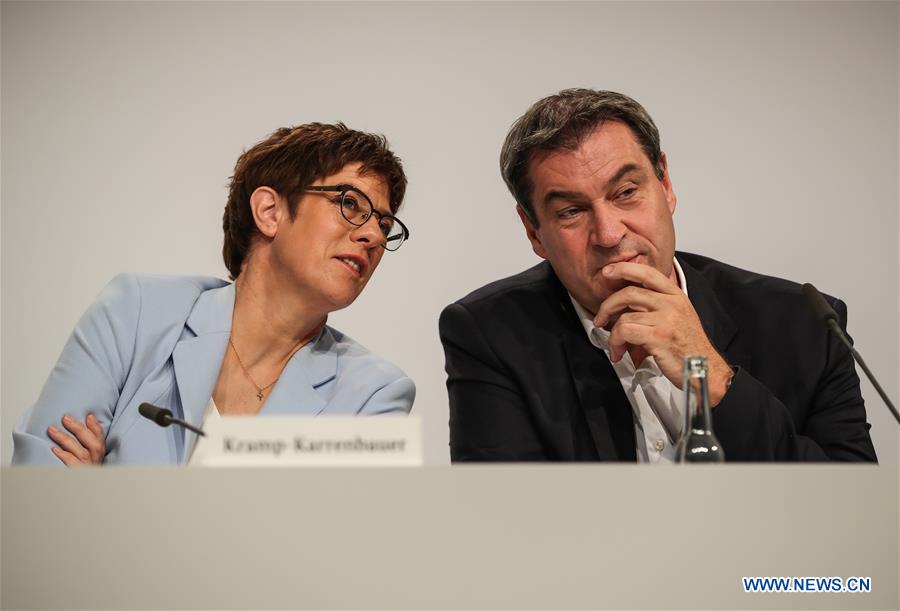 GERMANY-BERLIN-CLIMATE-GOVERNMENT-PRESS CONFERENCE