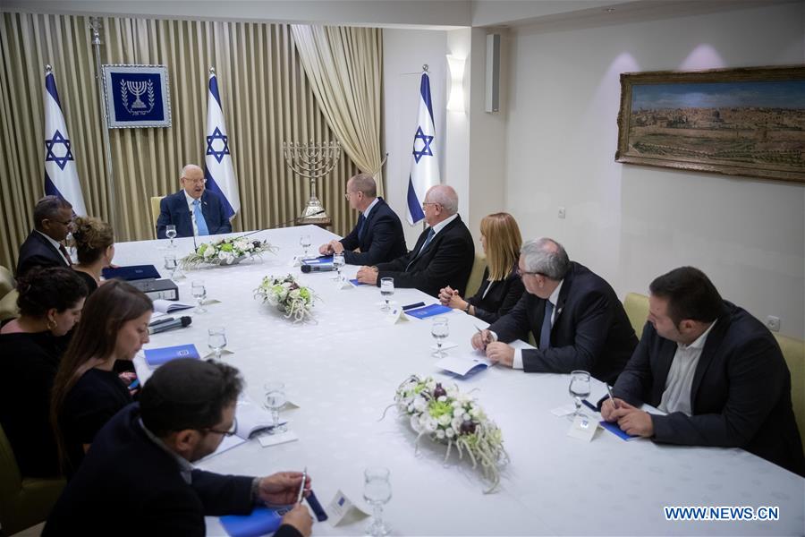 MIDEAST-JERUSALEM-ISRAEL-PRESIDENT-NEXT PM-TALKS