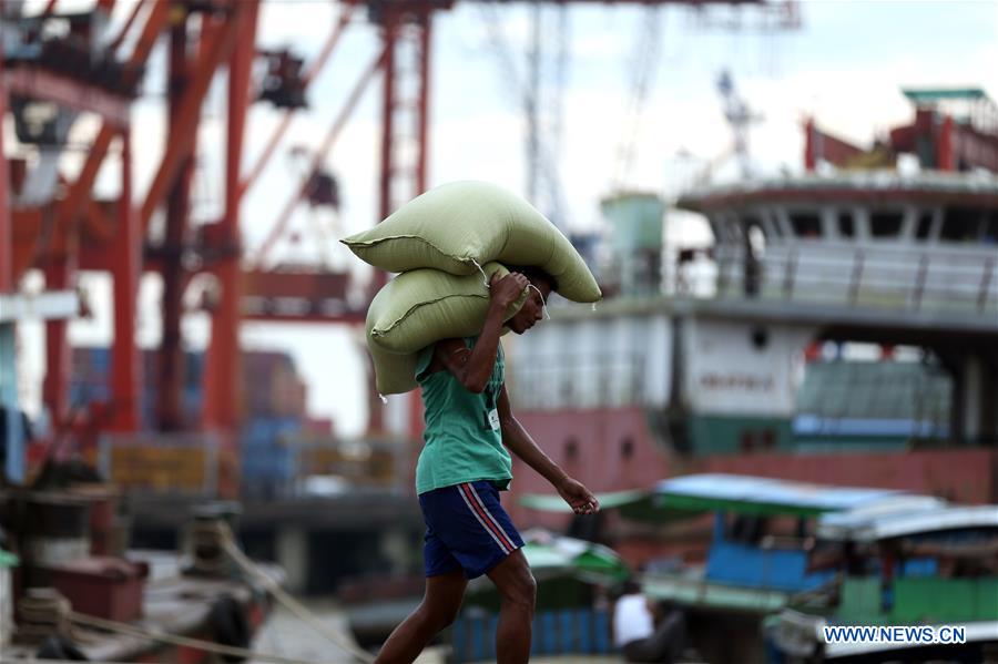 MYANMAR-YANGON-DAILY LIFE