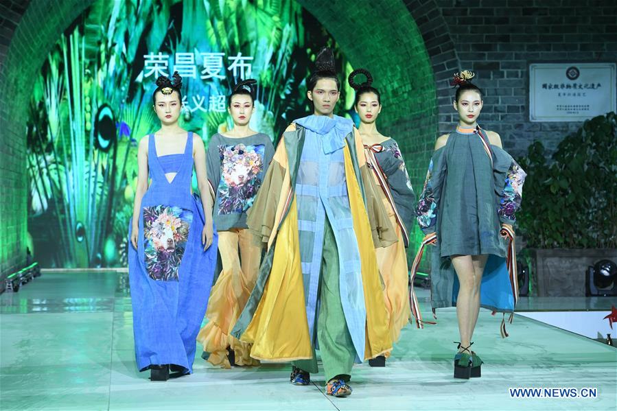 CHINA-CHONGQING-FASHION SHOW-ZHANG YICHAO(CN)