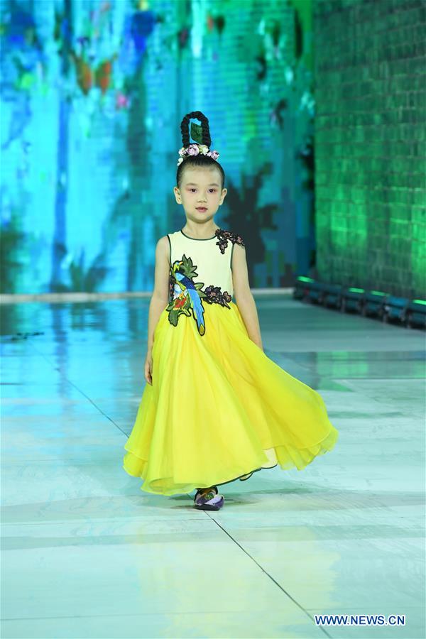 CHINA-CHONGQING-FASHION SHOW-ZHANG YICHAO(CN)