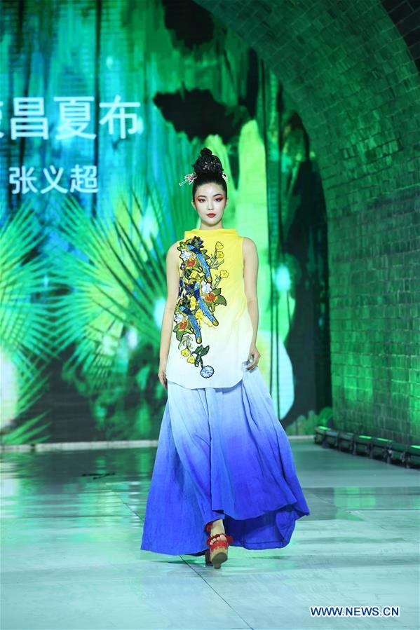 CHINA-CHONGQING-FASHION SHOW-ZHANG YICHAO(CN)