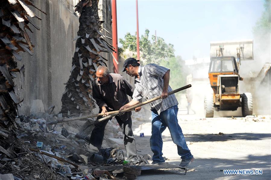 SYRIA-DAMASCUS-RUBBLE REMOVAL