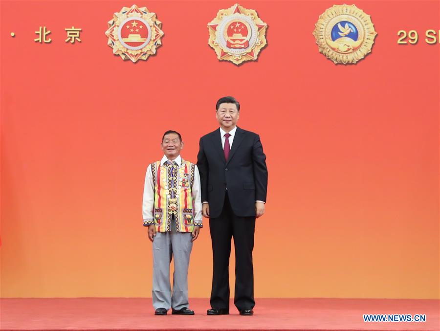 CHINA-BEIJING-NATIONAL MEDALS AND HONORARY TITLES-PRESENTATION CEREMONY (CN)