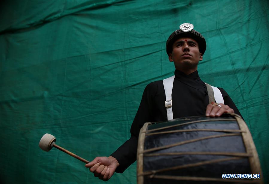 NEPAL-KATHMANDU-FESTIVAL-DASHAIN-GHATASTHAPANA