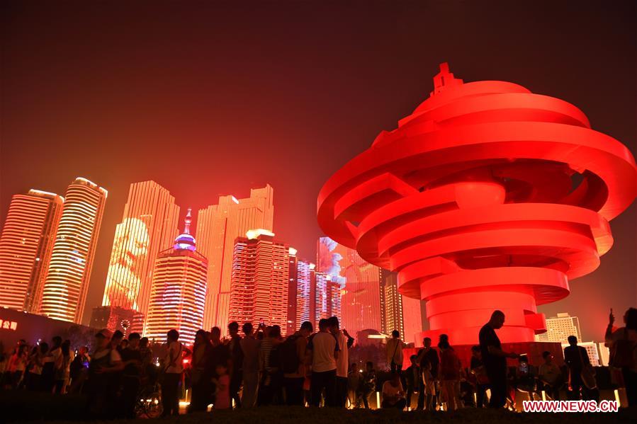 CHINA-QINGDAO-NATIONAL DAY-LIGHT SHOW (CN)