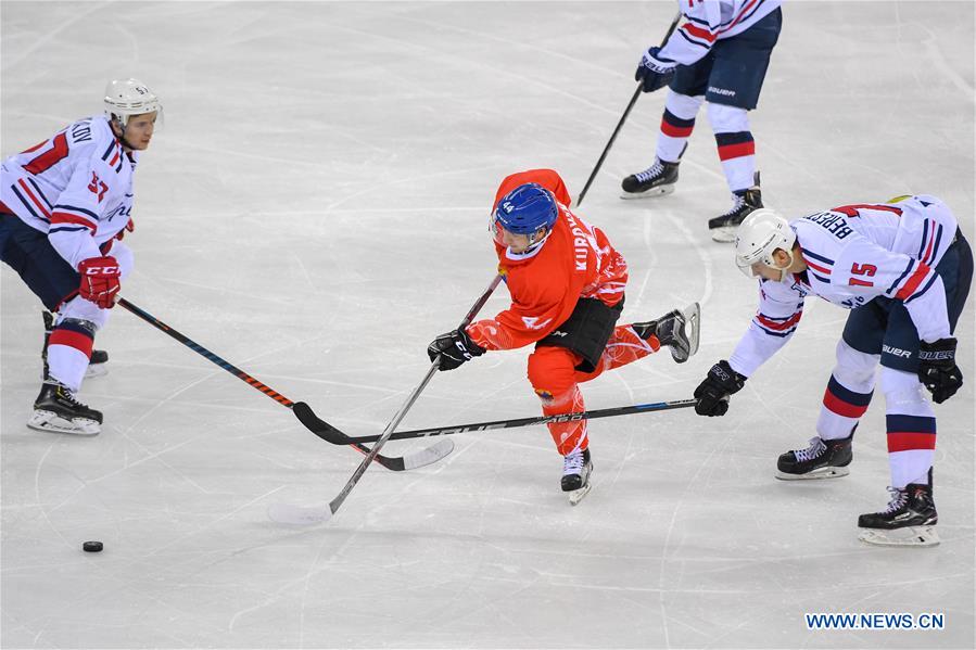 (SP)CHINA-JILIN-ICE HOCKEY-SILK ROAD SUPREME HOCKEY LEAGUE-TSEN TOU VS GORKY