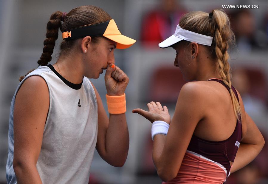 (SP)CHINA-BEIJING-TENNIS-CHINA OPEN-SEMIFINAL-WOMEN'S DOUBLES(CN)