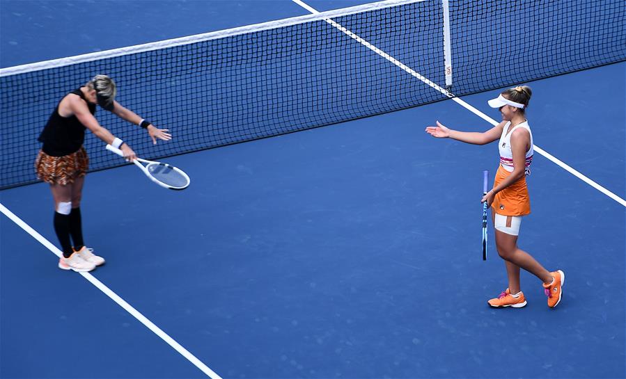 (SP)CHINA-BEIJING-TENNIS-CHINA OPEN-SEMIFINAL-WOMEN'S DOUBLES(CN)