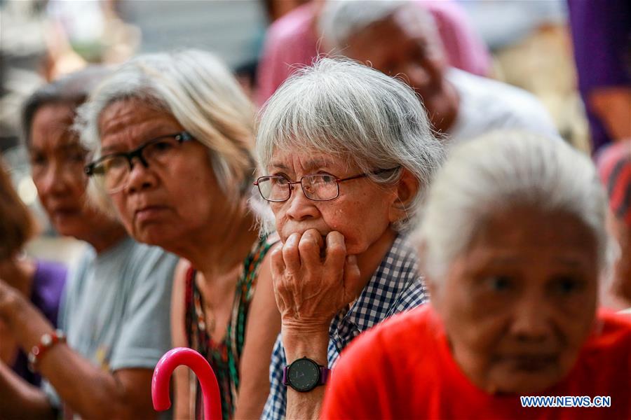PHILIPPINES-MANILA-MASS IMMUNIZATION-ELDERLY PEOPLE
