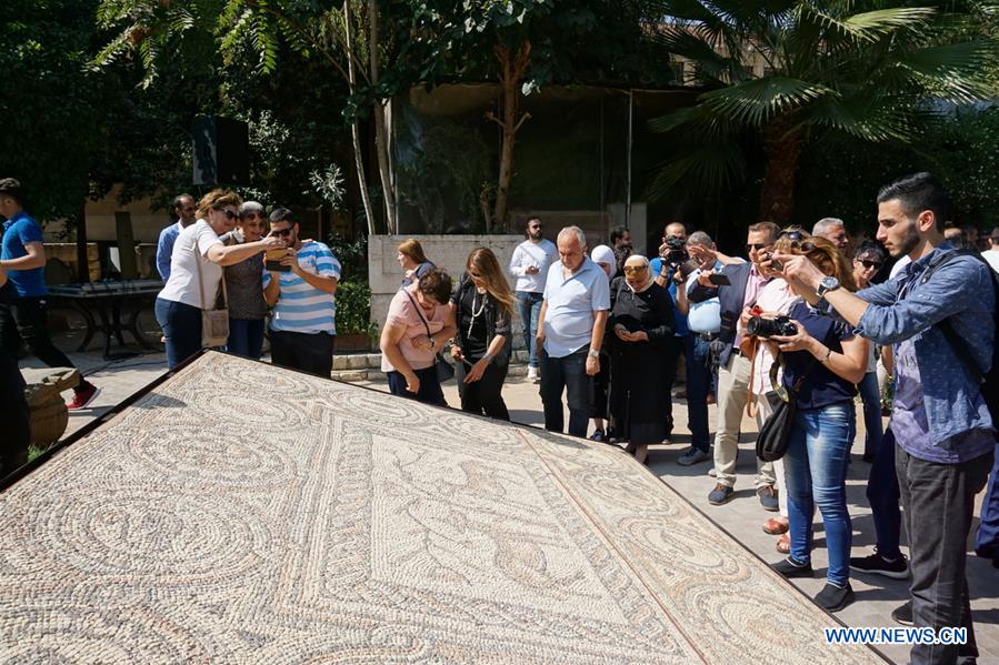 SYRIA-DAMASCUS-RESTORED-ANCIENT-PAINTING