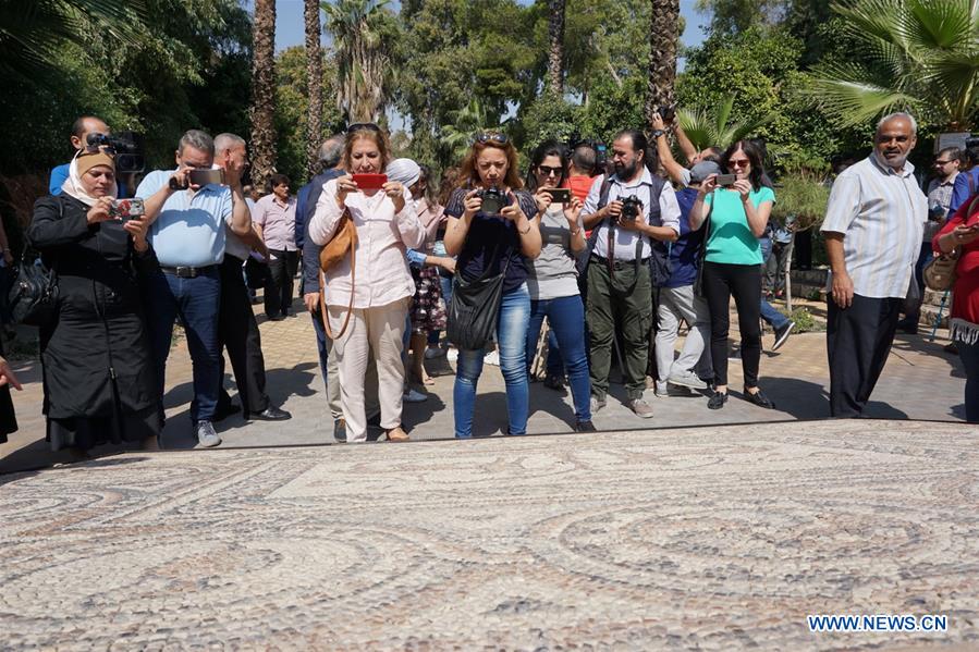 SYRIA-DAMASCUS-RESTORED-ANCIENT-PAINTING