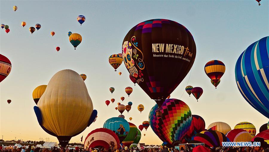 U.S.-NEW MEXICO-BALLOON FIESTA