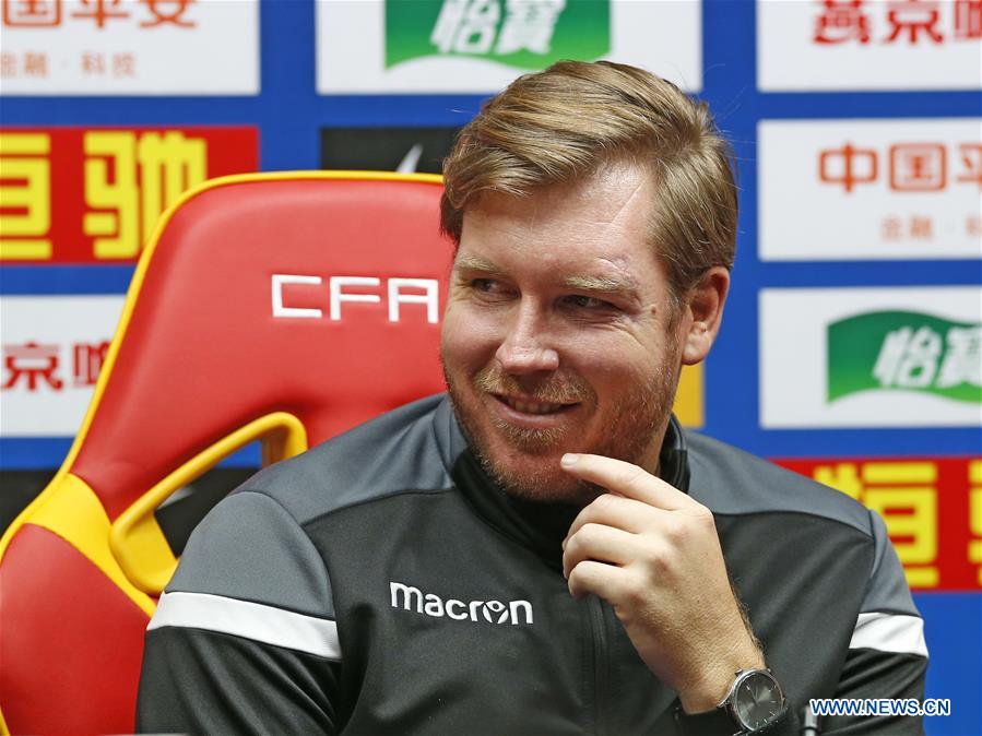 (SP)CHINA-GUANGZHOU-SOCCER-2022 FIFA WORLD CUP QUALIFIER-GROUP A-CHN VS GUM-TRAINING SESSION