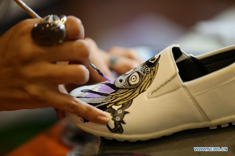 MYANMAR-YANGON-YOUTH-ARTIST