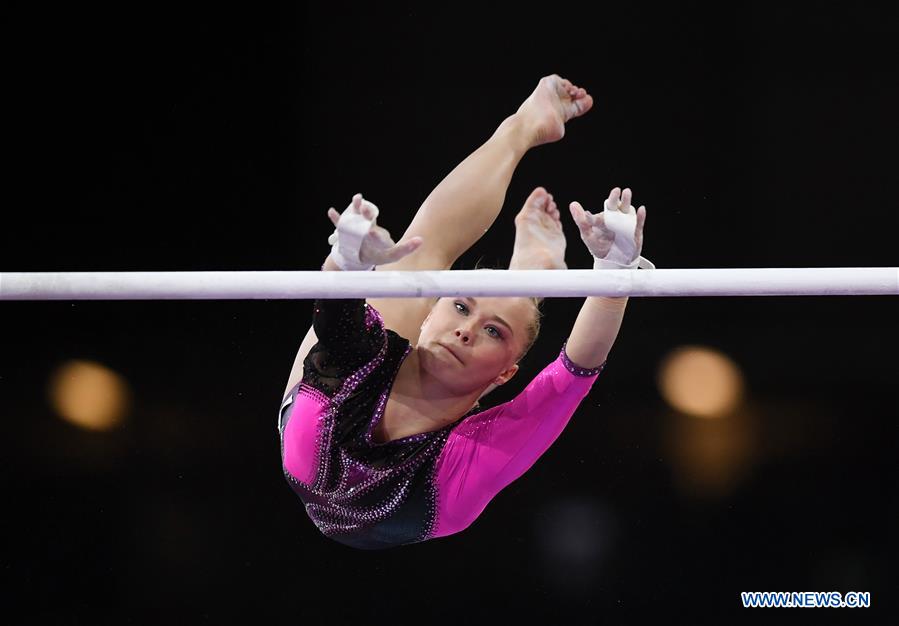 (SP)GERMANY-STUTTGART-FIG-ARTISTIC GYMNASTICS WORLD CHAMPIONSHIPS-WOMEN'S ALL-AROUND FINAL