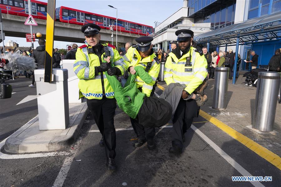BRITAIN-LONDON-EXTINCTION REBELLION-PROTEST-CITY AIRPORT
