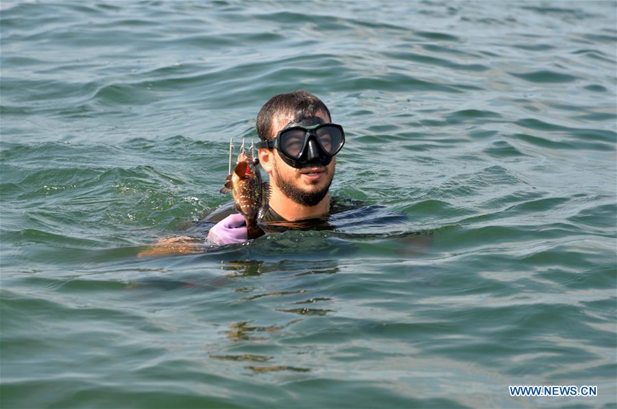 MIDEAST-GAZA-FISHERMAN