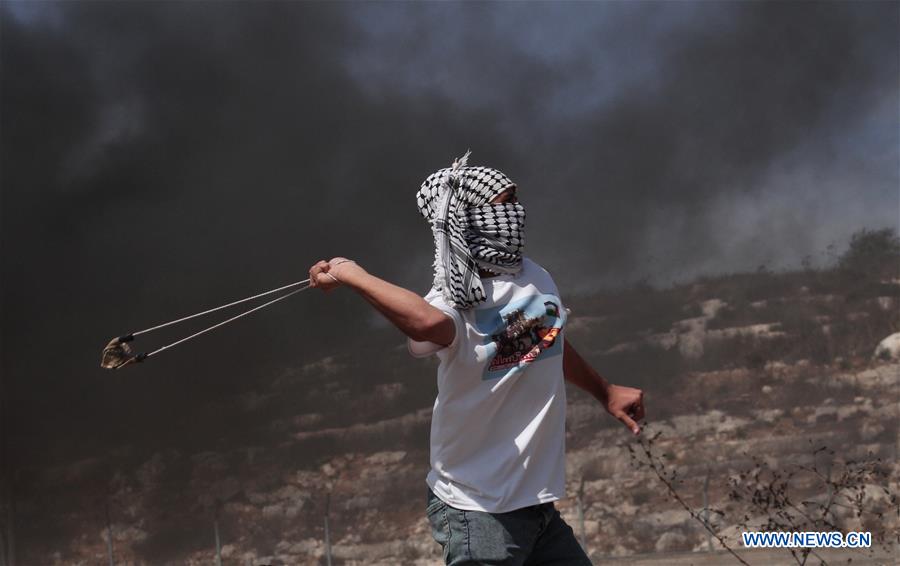 (SPOT NEWS)MIDEAST-WEST BANK-NABLUS-CLASHES