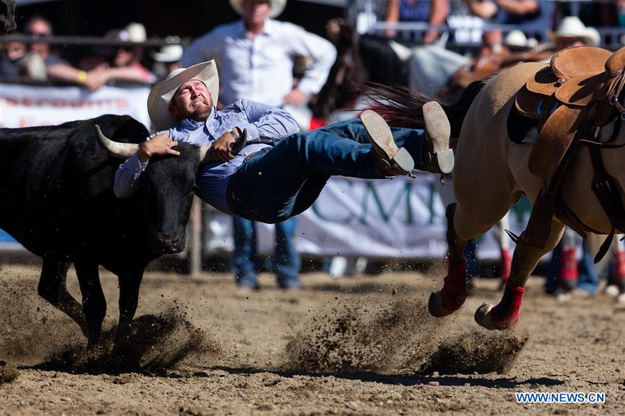 (SP)U.S.-LOS ANGELES-SAN DIMAS-PRO RODEO