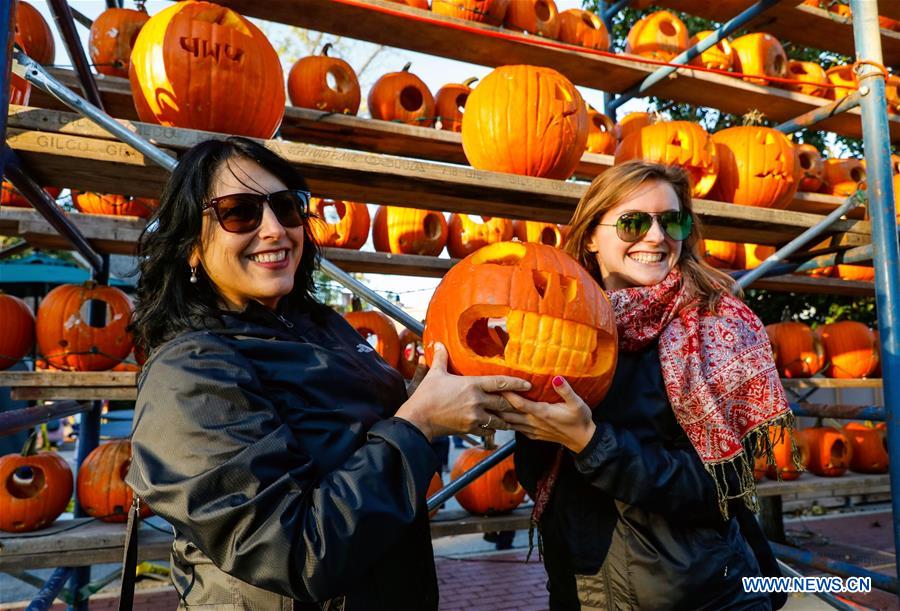 U.S.-ILLINOIS-HIGHWOOD-PUMPKIN-FESTIVAL