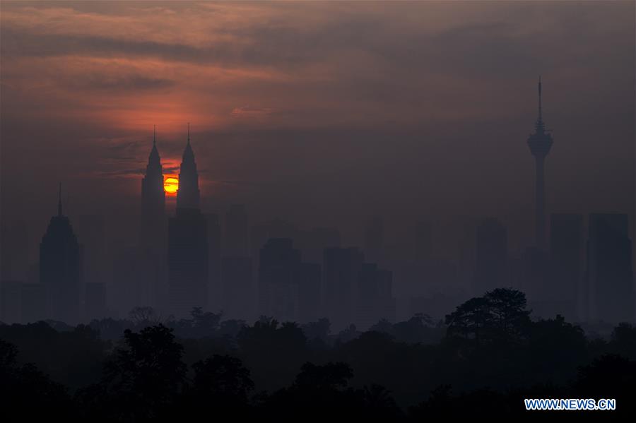 MALAYSIA-KUALA LUMPUR-SUNRISE