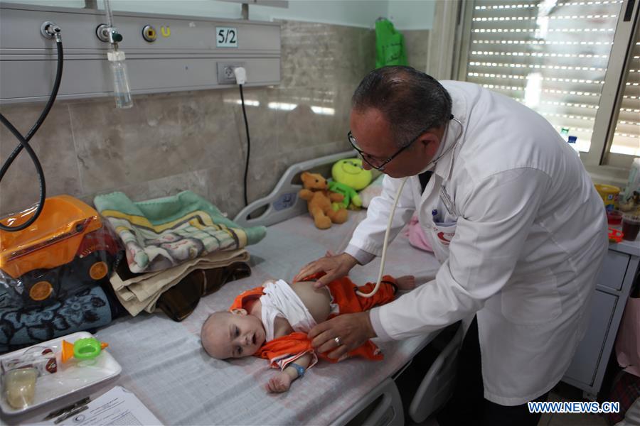 MIDEAST-HEBRON-BABY-HEALTH