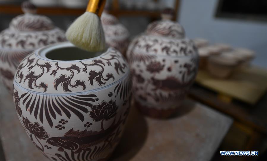 (MASTEROFCRAFTS)CHINA-JIANGXI-JINGDEZHEN-EGG SHELL PORCELAIN MAKERS (CN)