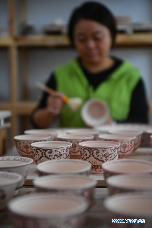 (MASTEROFCRAFTS)CHINA-JIANGXI-JINGDEZHEN-EGG SHELL PORCELAIN MAKERS (CN)