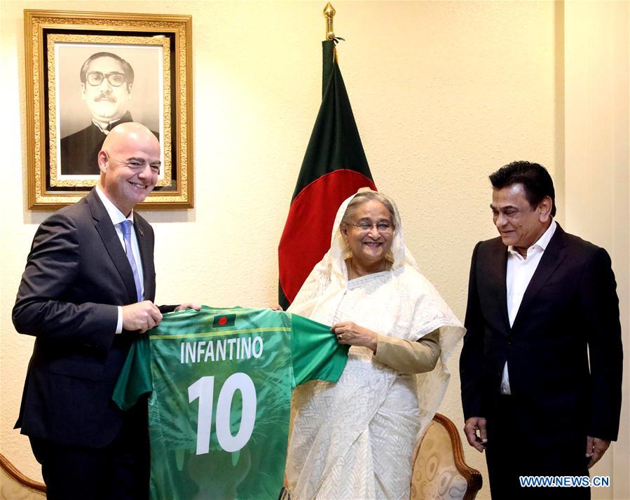 (SP)BANGLADESH-DHAKA-FIFA-PRESIDENT