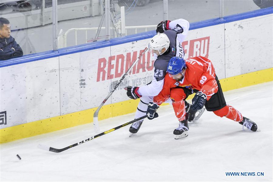 (SP)CHINA-JILIN-ICE HOCKEY-SILK ROAD SUPREME HOCKEY LEAGUE-TSEN TOU VS RUBIN