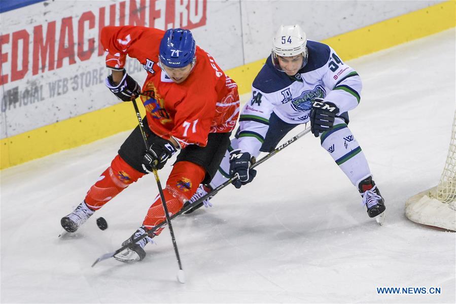 (SP)CHINA-JILIN-ICE HOCKEY-SILK ROAD SUPREME HOCKEY LEAGUE-TSEN TOU VS UGRA (CN)