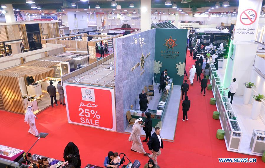 Perfume exhibition held in Hawalli Governorate, Kuwait Xinhua