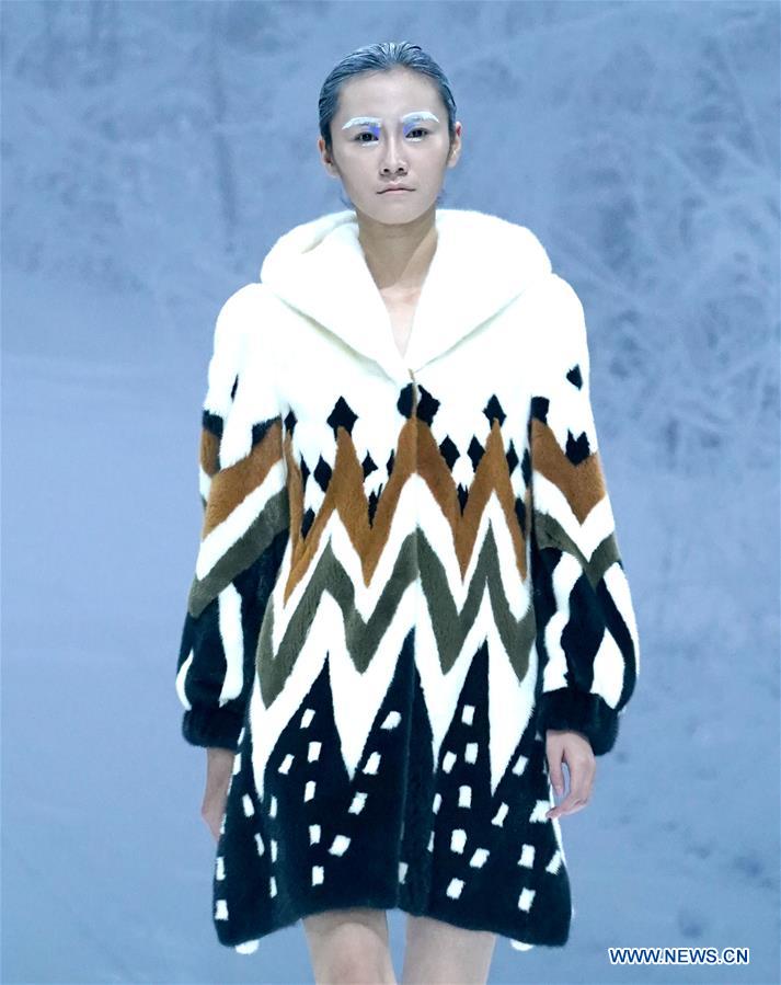 CHINA-BEIJING-FASHION WEEK (CN)