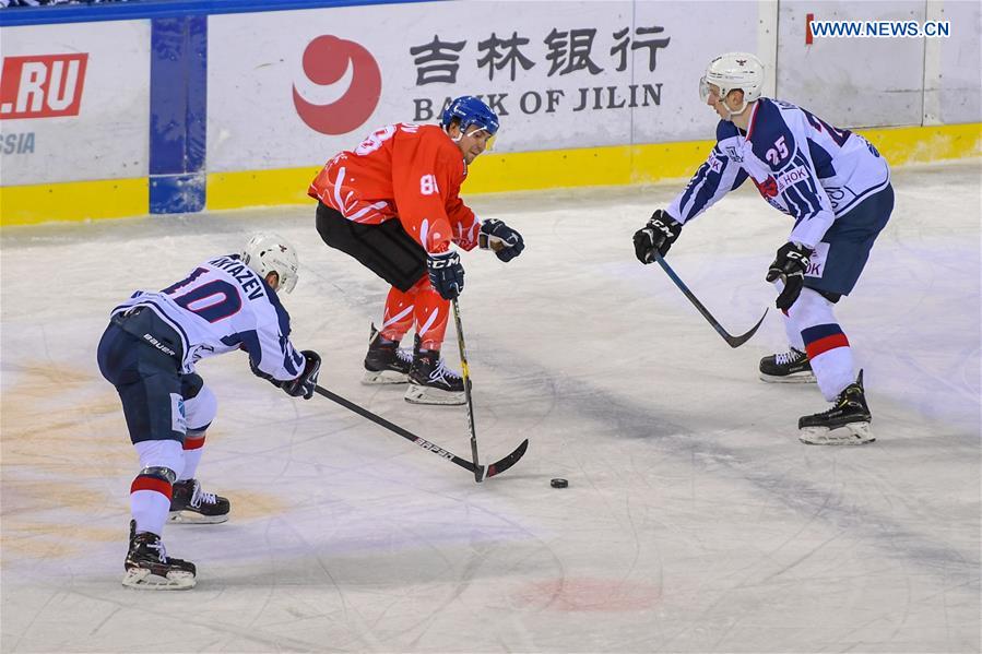 (SP)CHINA-JILIN-ICE HOCKEY-SILK ROAD SUPREME HOCKEY LEAGUE-TSEN TOU VS SOKOL(CN)
